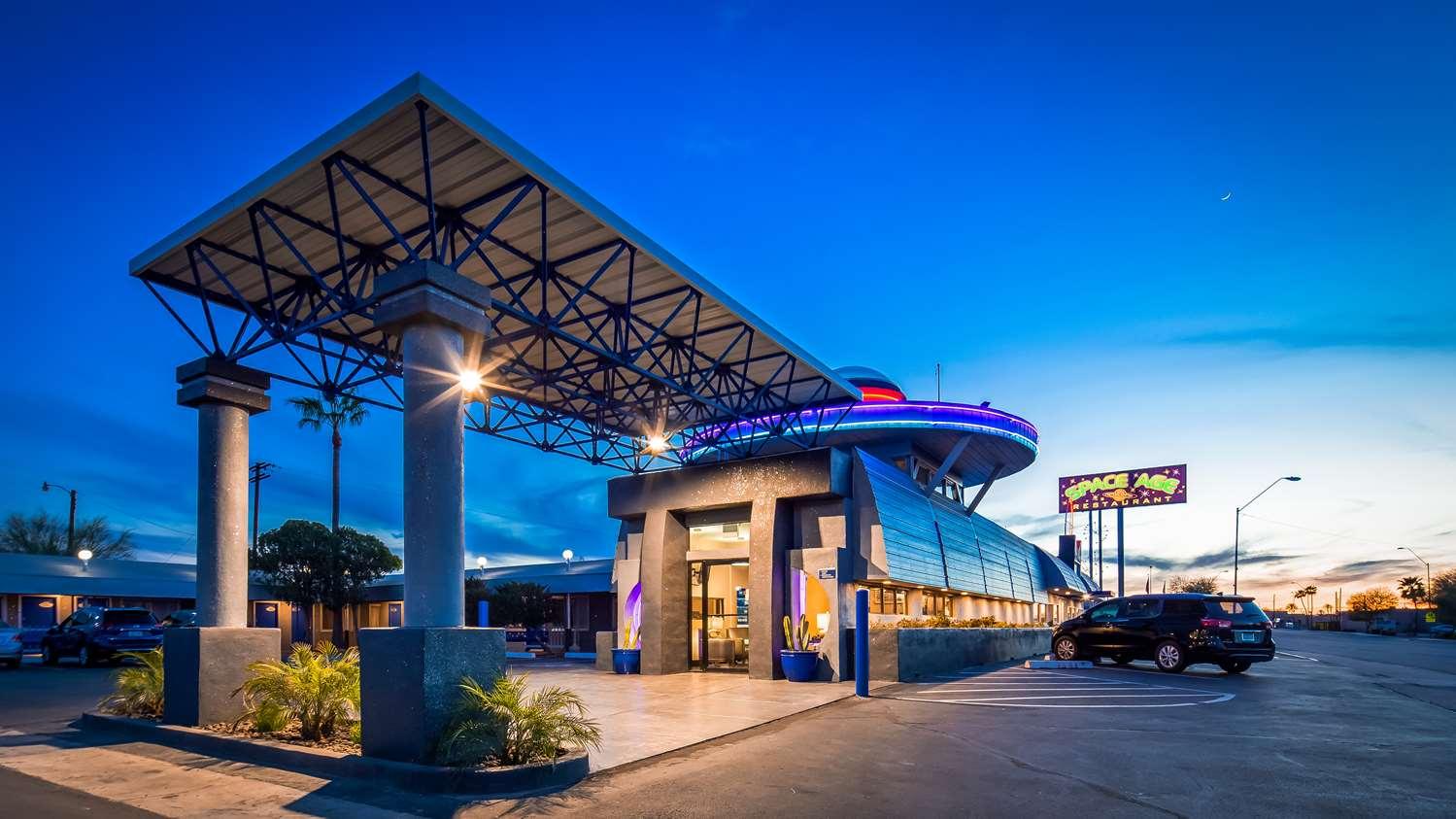 Best Western Space Age Lodge Gila Bend Exterior photo