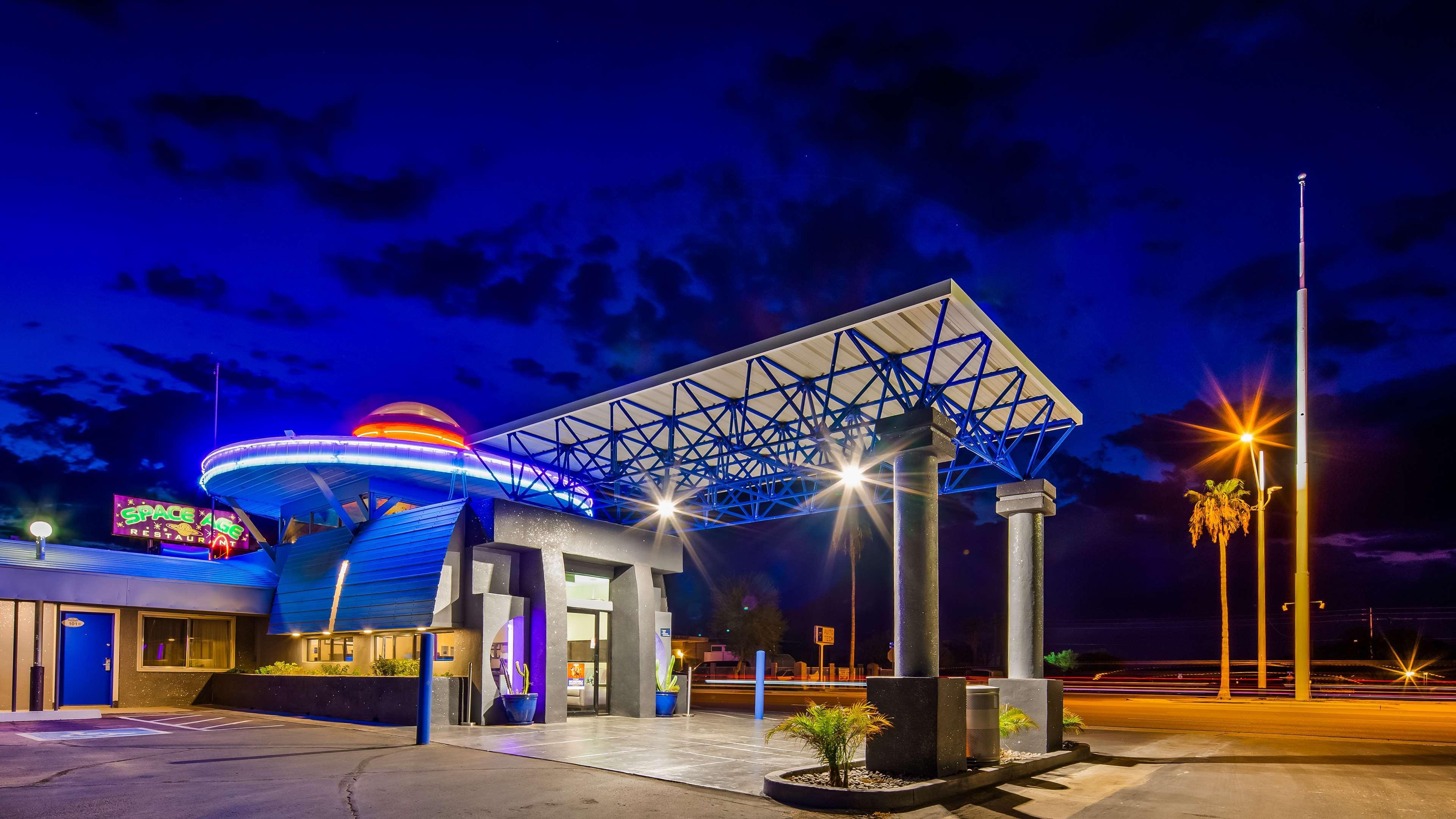 Best Western Space Age Lodge Gila Bend Exterior photo