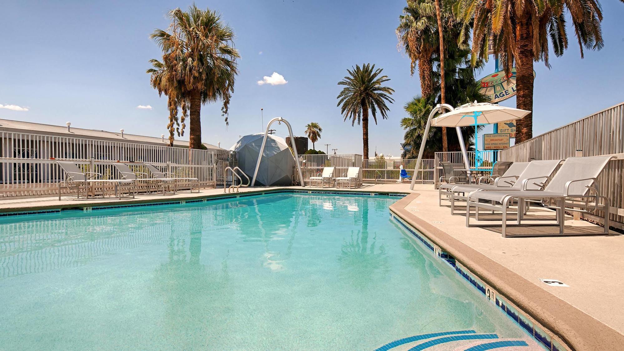 Best Western Space Age Lodge Gila Bend Exterior photo